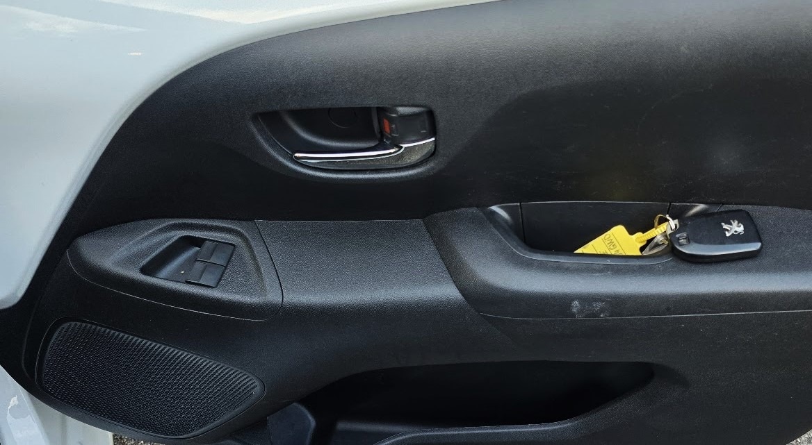 Used Peugeot 108 2014 for sale - 76946094: Photo 14