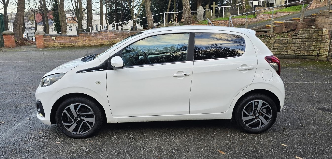 Used Peugeot 108 2014 for sale - 76946094: Photo 19