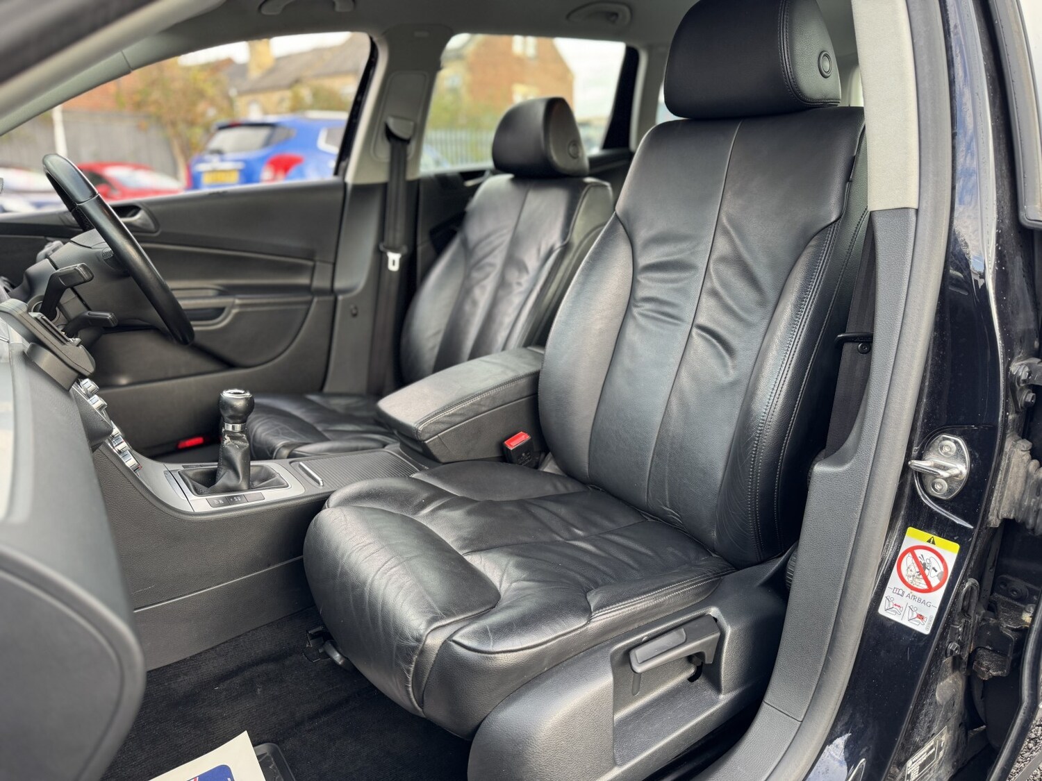 Used Volkswagen Passat 2010 for sale - 76482922: Photo 28