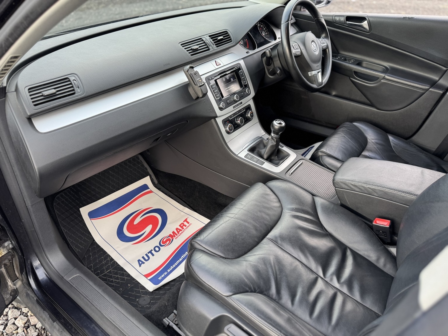 Used Volkswagen Passat 2010 for sale - 76482922: Photo 29