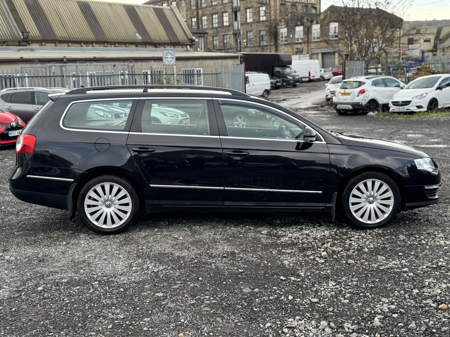 Used Volkswagen Passat 2010 for sale - 76482922: Photo 8