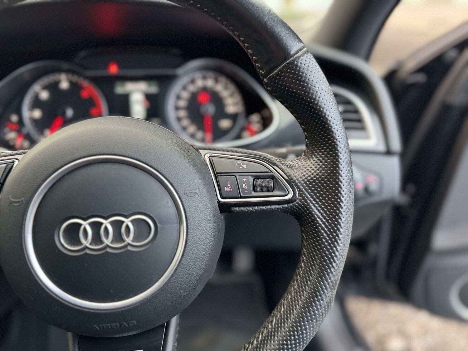 Used Audi A4 2012 for sale - 76591521: Photo 19