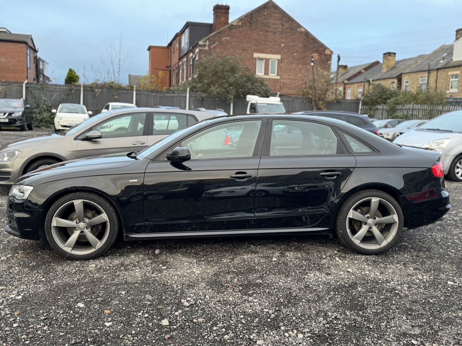 Used Audi A4 2012 for sale - 76591521: Photo 3