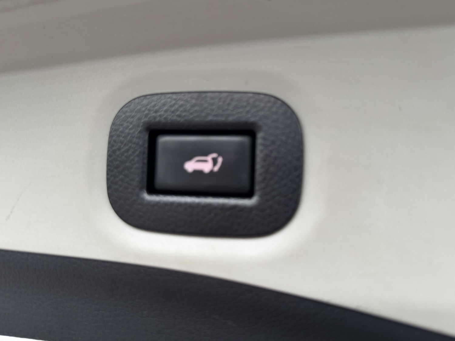 Used Nissan X-Trail 2016 for sale - 77089745: Photo 25