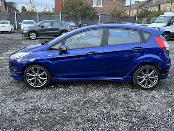 Used Ford Fiesta 2016 for sale - 78285447: Photo