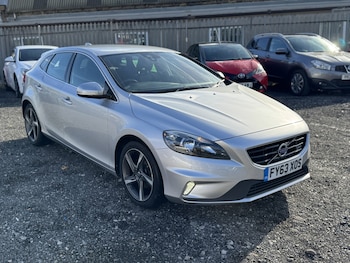 2013 - D2 R DESIGN 5dr