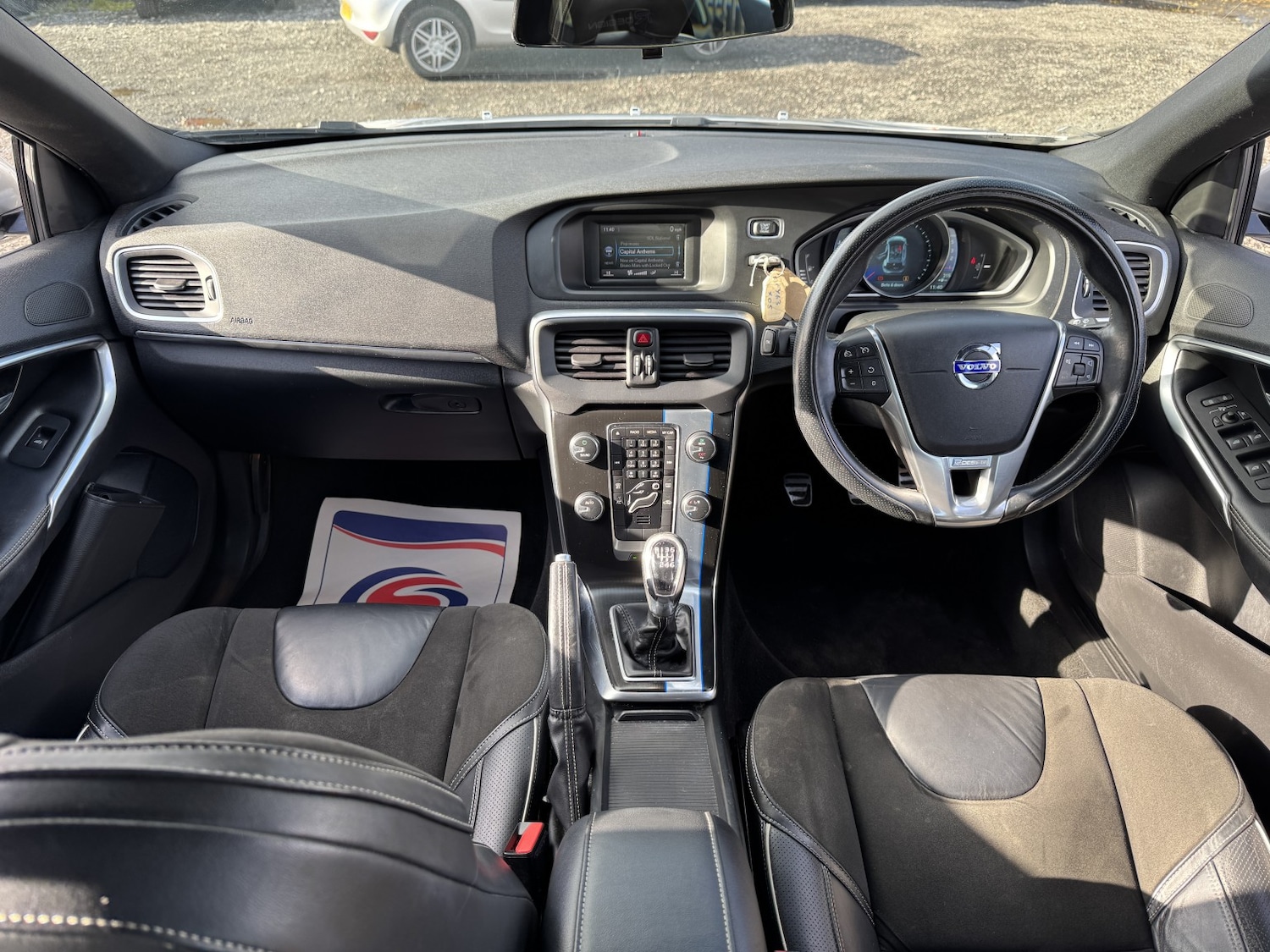 Used Volvo V40 2013 for sale - 76421906: Photo 31