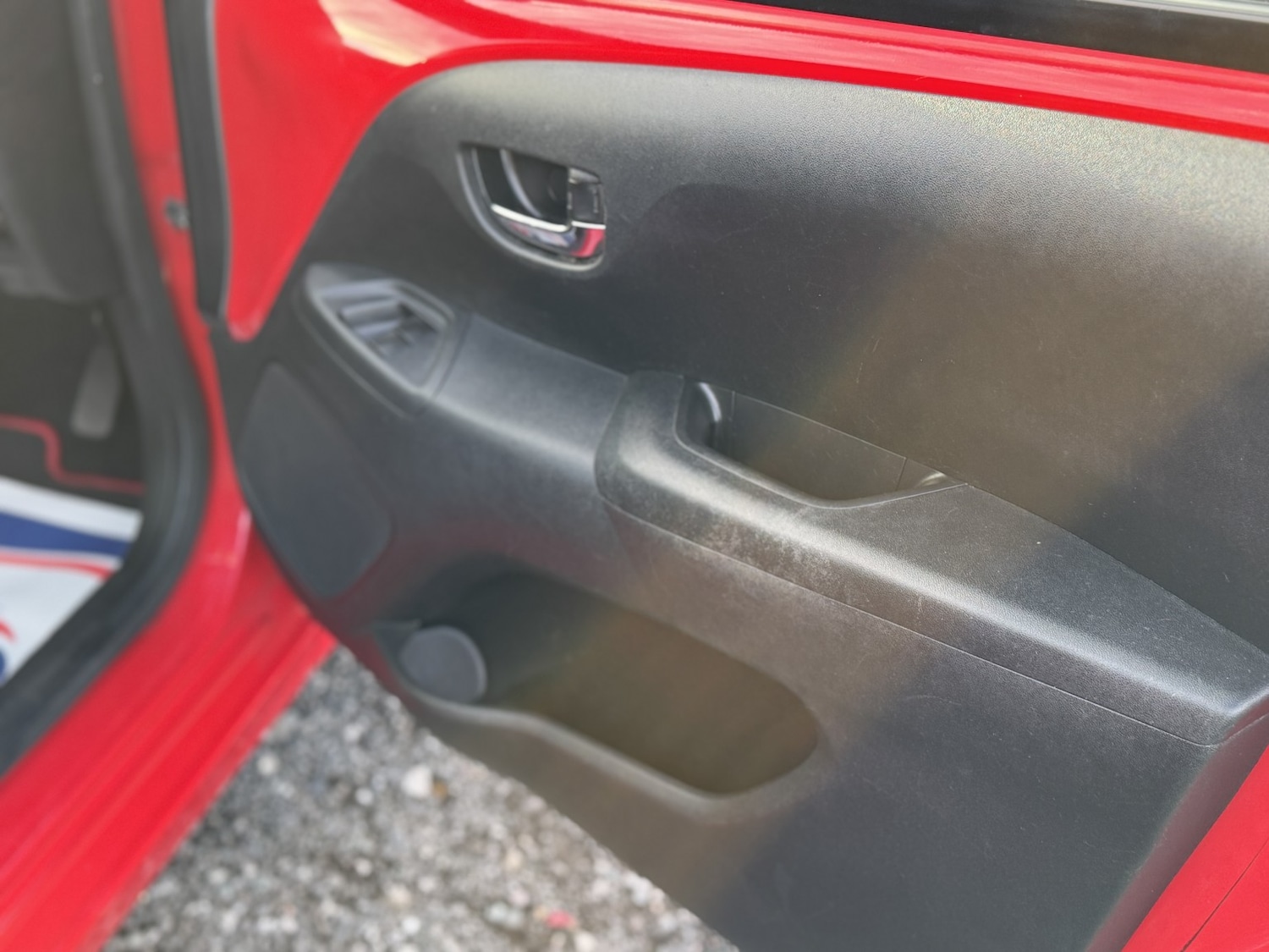 Used Toyota AYGO 2017 for sale - 76421899: Photo 10