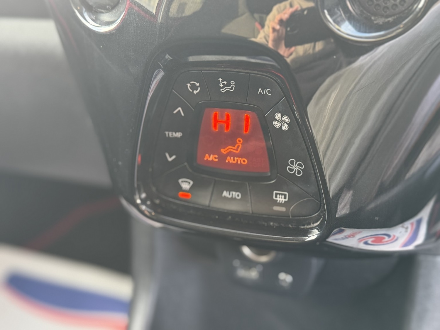 Used Toyota AYGO 2017 for sale - 76421899: Photo 18