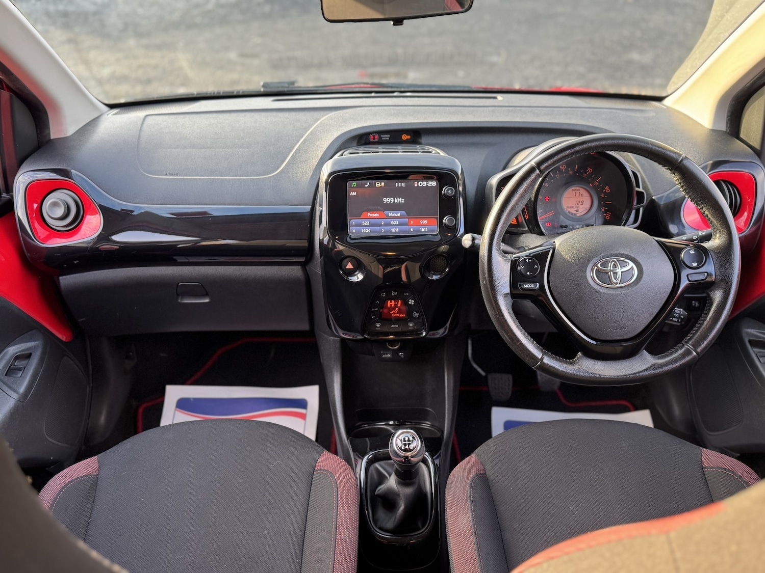 Used Toyota AYGO 2017 for sale - 76421899: Photo 27