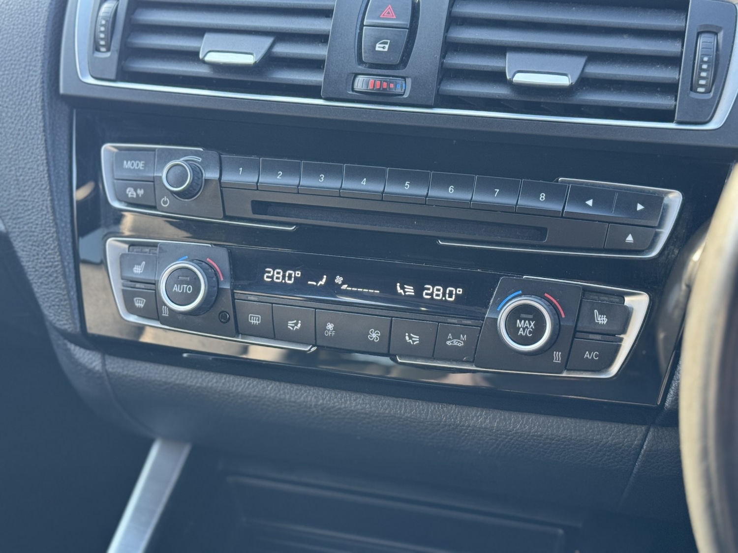 Used BMW 1 Series 2016 for sale - 77938105: Photo 23