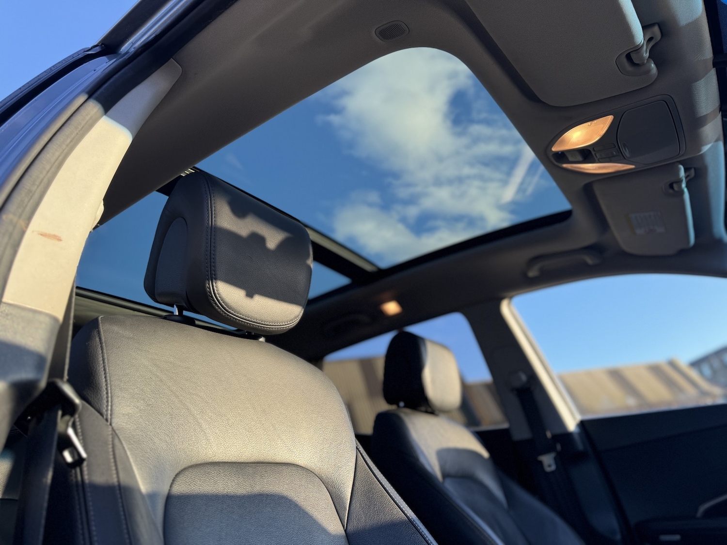 Used Hyundai Santa Fe 2014 for sale - 77709070: Photo 29