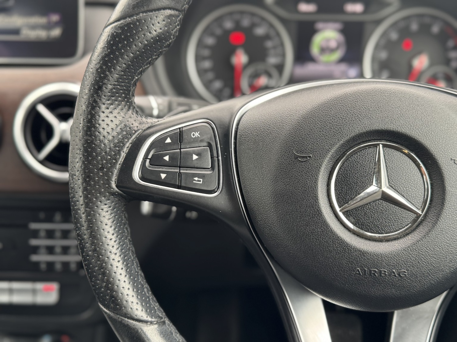 Used Mercedes-Benz B Class 2018 for sale - 78098139: Photo 20