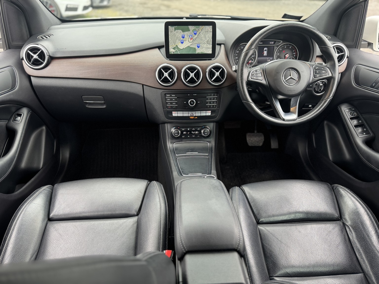 Used Mercedes-Benz B Class 2018 for sale - 78098139: Photo 31