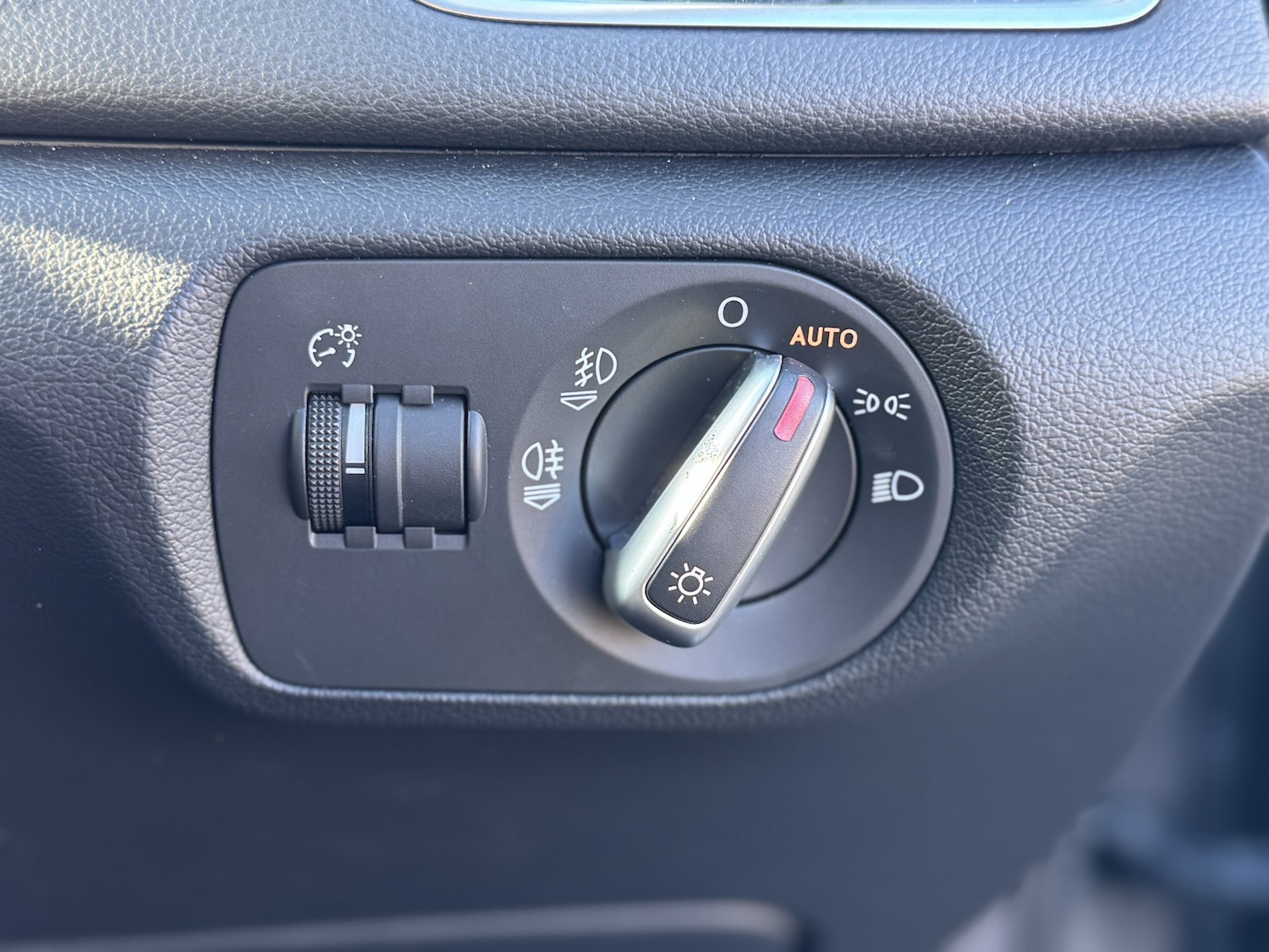 Used Audi Q3 2014 for sale - 77578488: Photo 14