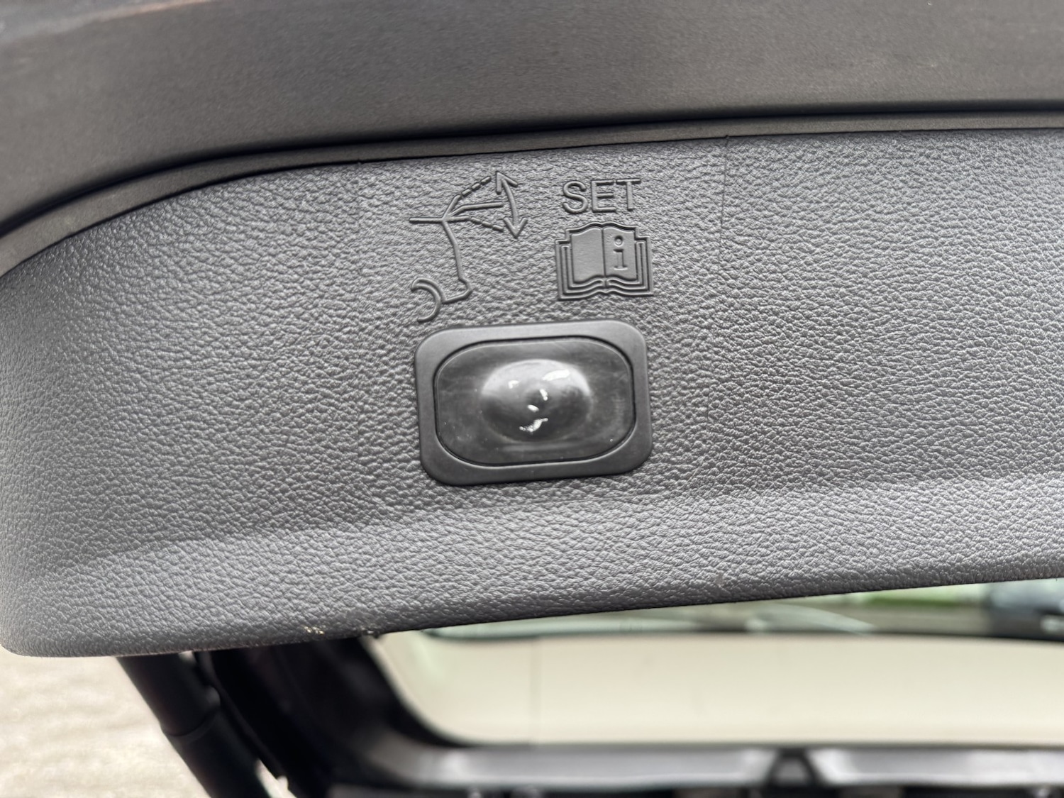 Used Ford Kuga 2015 for sale - 78070595: Photo 33