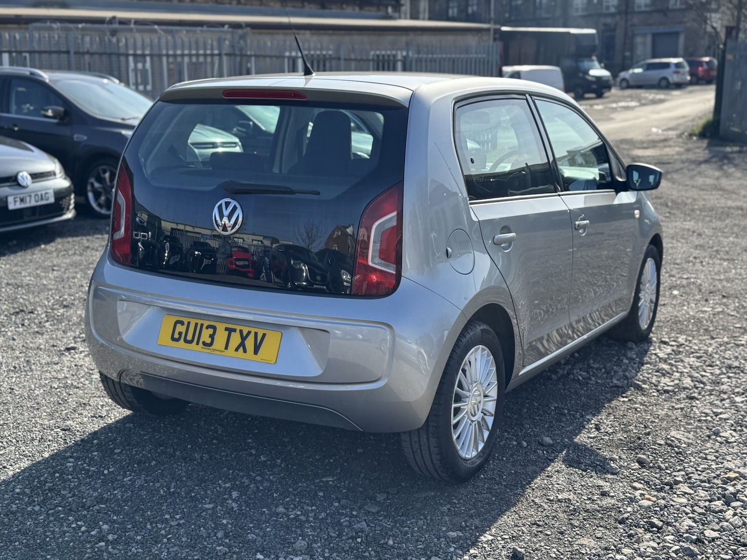 Used Volkswagen up! 2013 for sale - 77938050: Photo 7