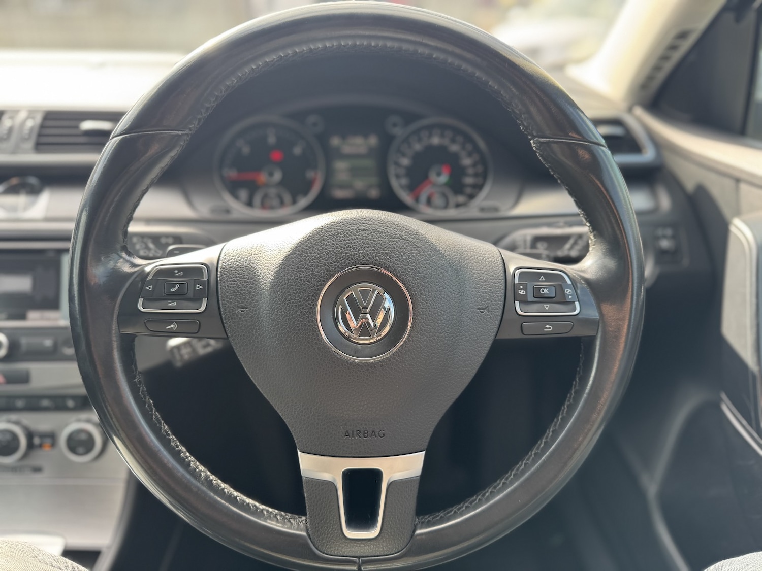 Used Volkswagen Passat 2013 for sale - 77937896: Photo 18