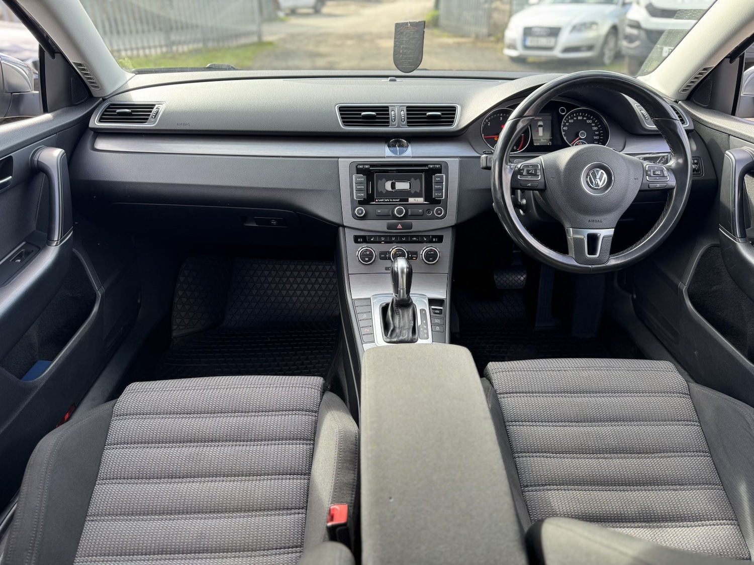 Used Volkswagen Passat 2013 for sale - 77937896: Photo 28