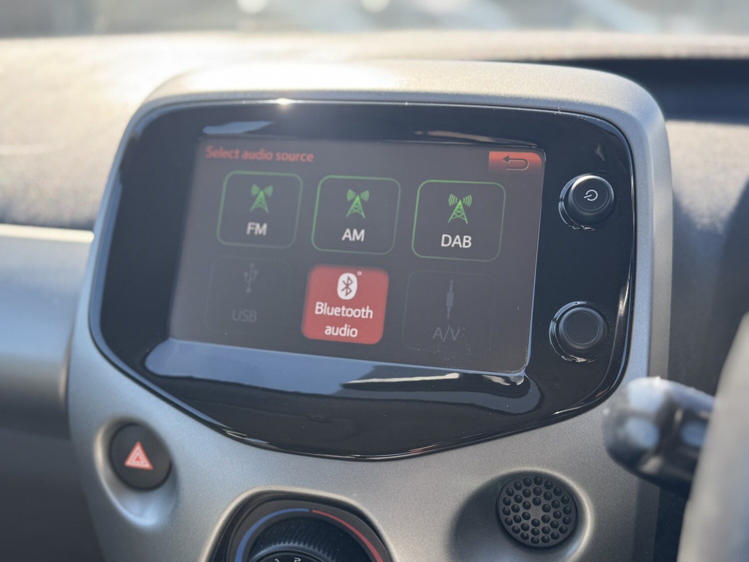 Used Toyota AYGO 2015 for sale - 78155323: Photo 16