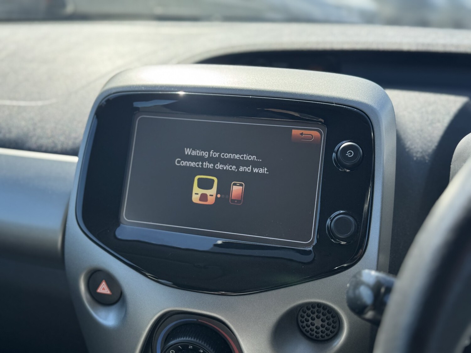 Used Toyota AYGO 2015 for sale - 78155323: Photo 17