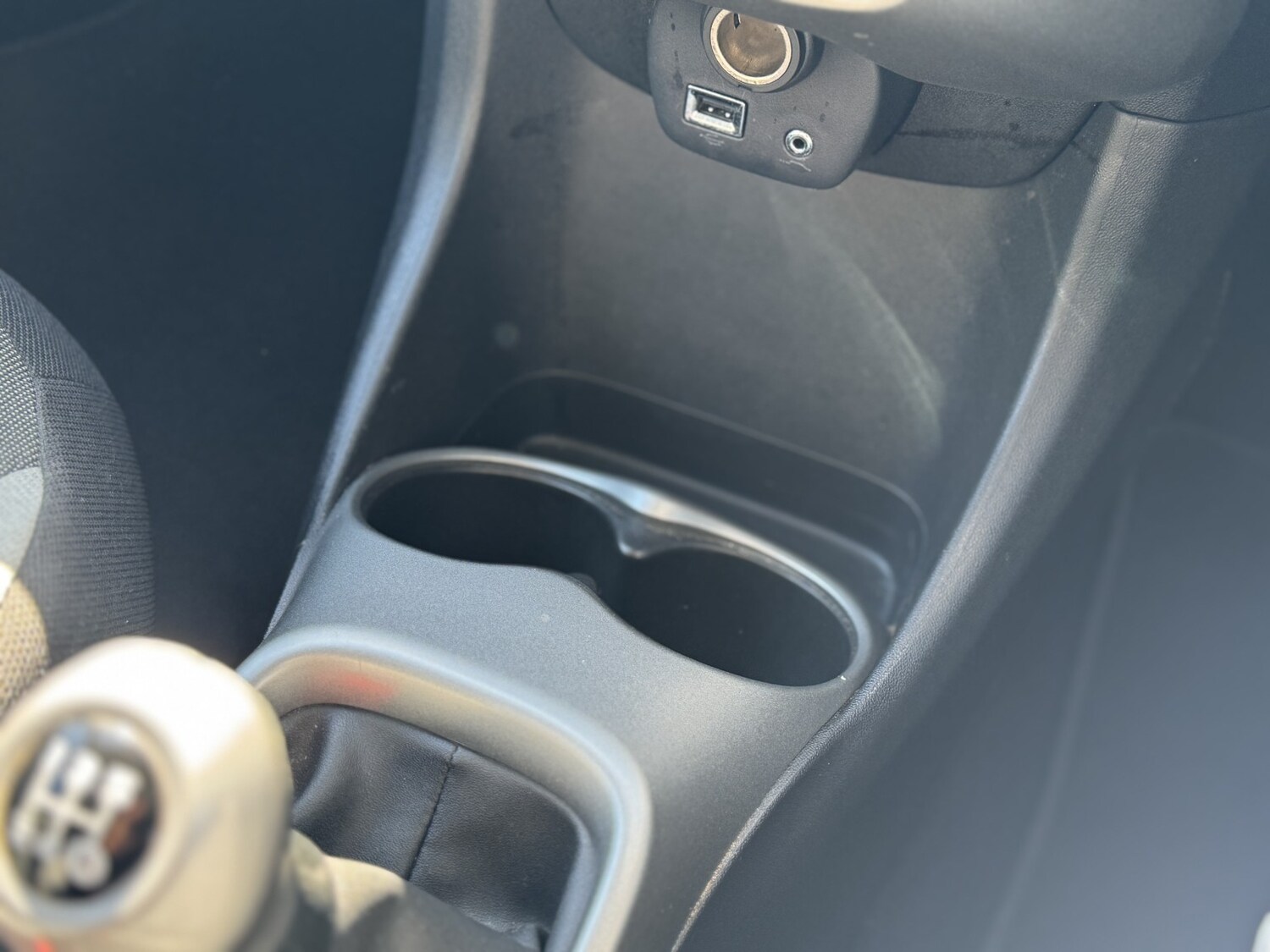 Used Toyota AYGO 2015 for sale - 78155323: Photo 20