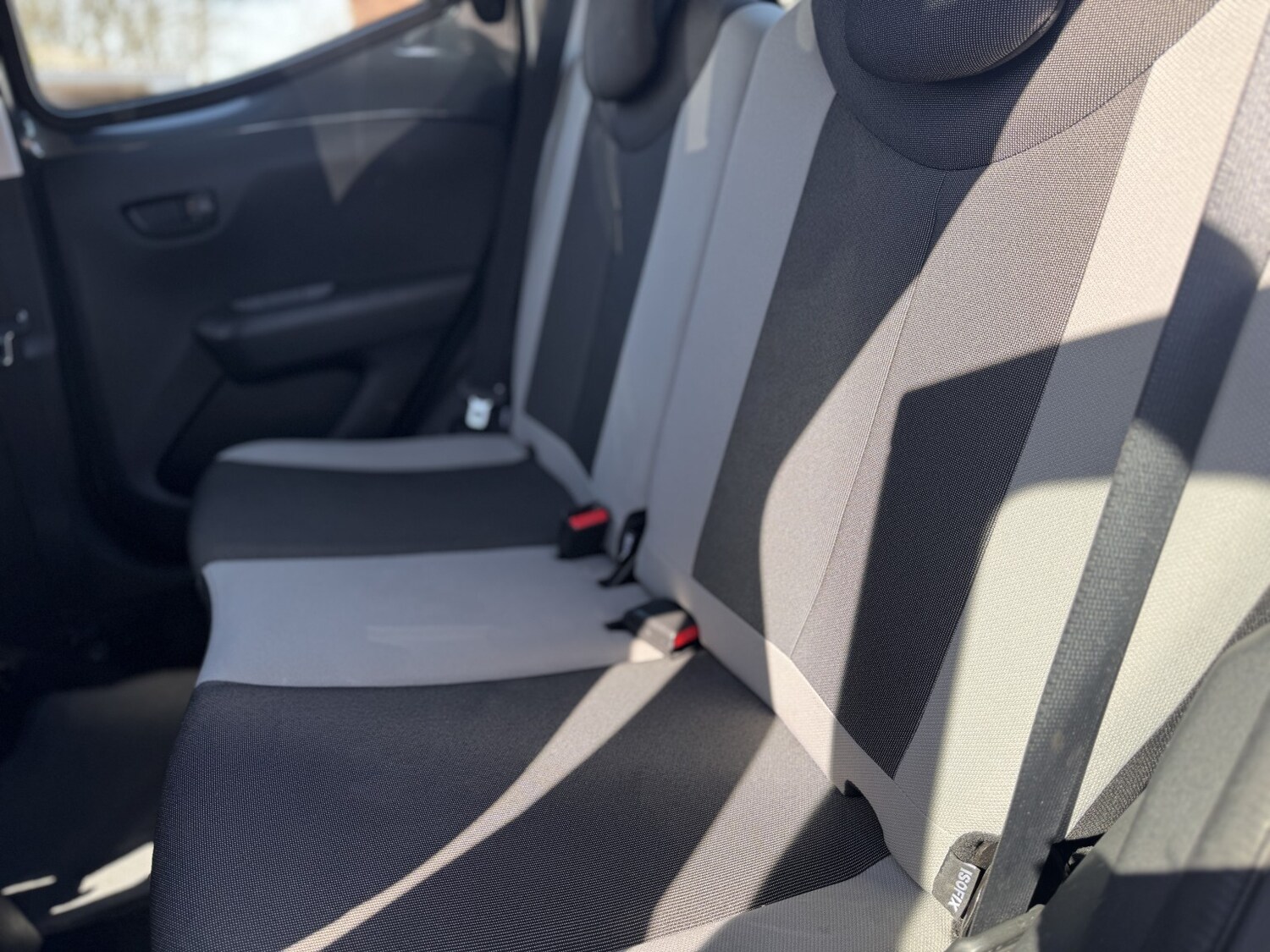 Used Toyota AYGO 2015 for sale - 78155323: Photo 24