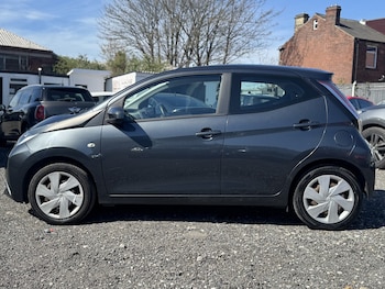 Used Toyota AYGO 2015 for sale - 78155323: Photo