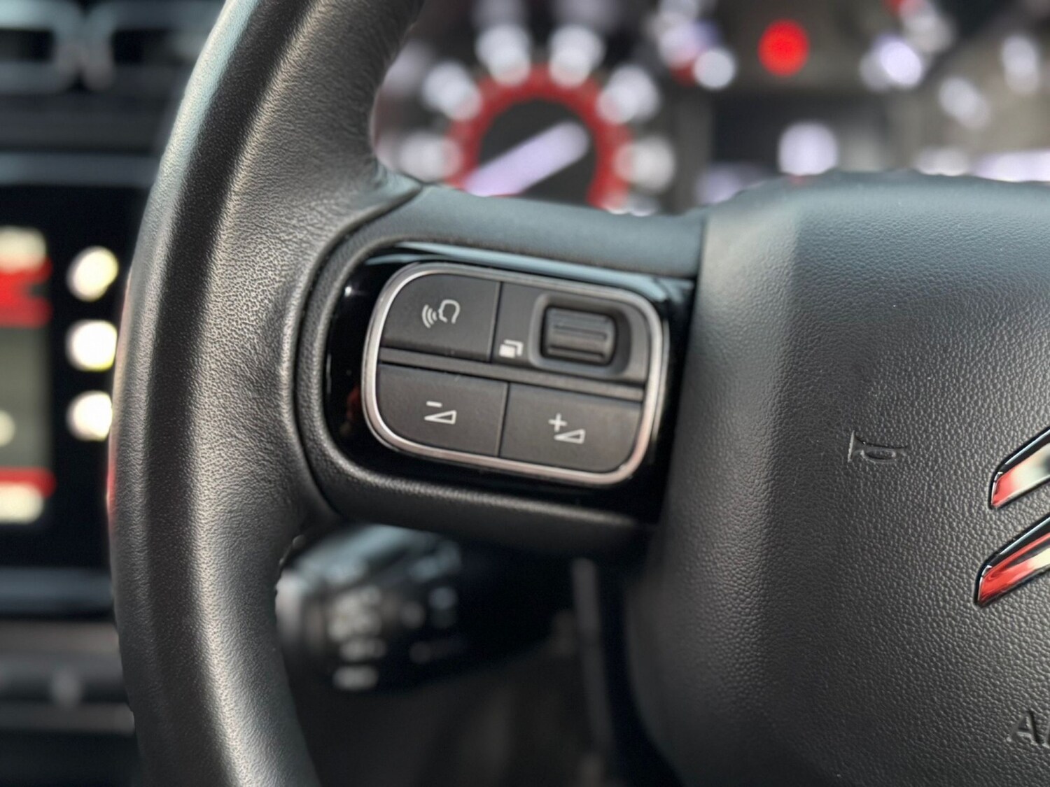 Used Citroen C3 2019 for sale - 76421869: Photo 32