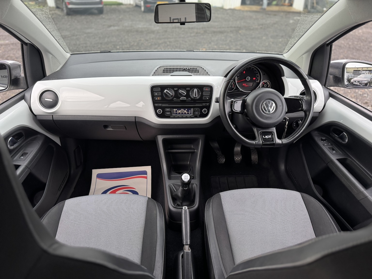 Used Volkswagen up! 2013 for sale - 76483008: Photo 22