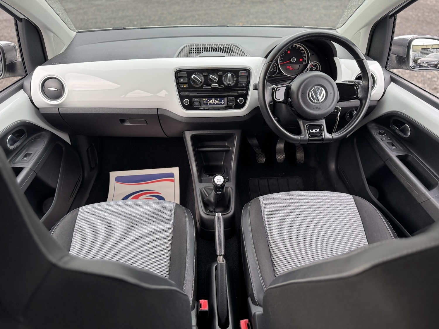 Used Volkswagen up! 2013 for sale - 76483008: Photo 23