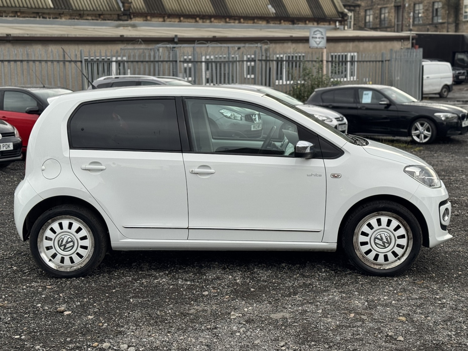 Used Volkswagen up! 2013 for sale - 76483008: Photo 8