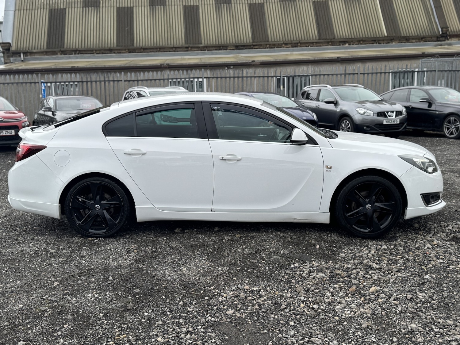 Used Vauxhall Insignia 2015 for sale - 77681715: Photo 8