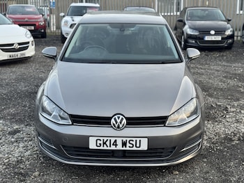 Used Volkswagen Golf 2014 for sale - 76713108: Photo