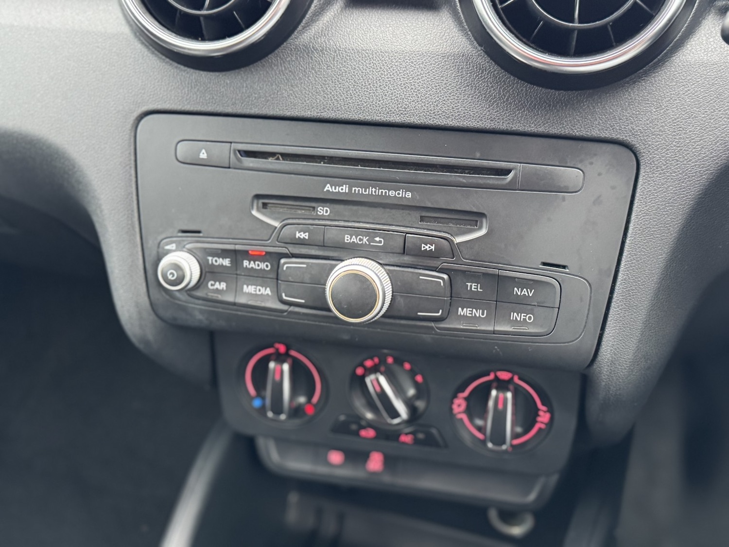 Used Audi A1 2013 for sale - 77535921: Photo 21