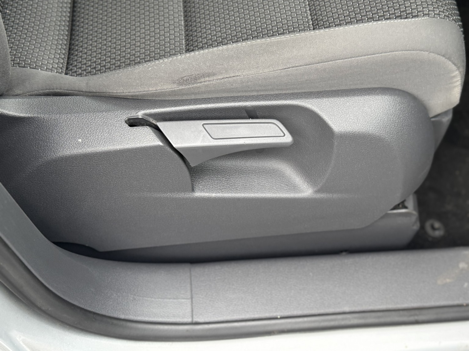 Used Volkswagen Touran 2011 for sale - 77508604: Photo 15