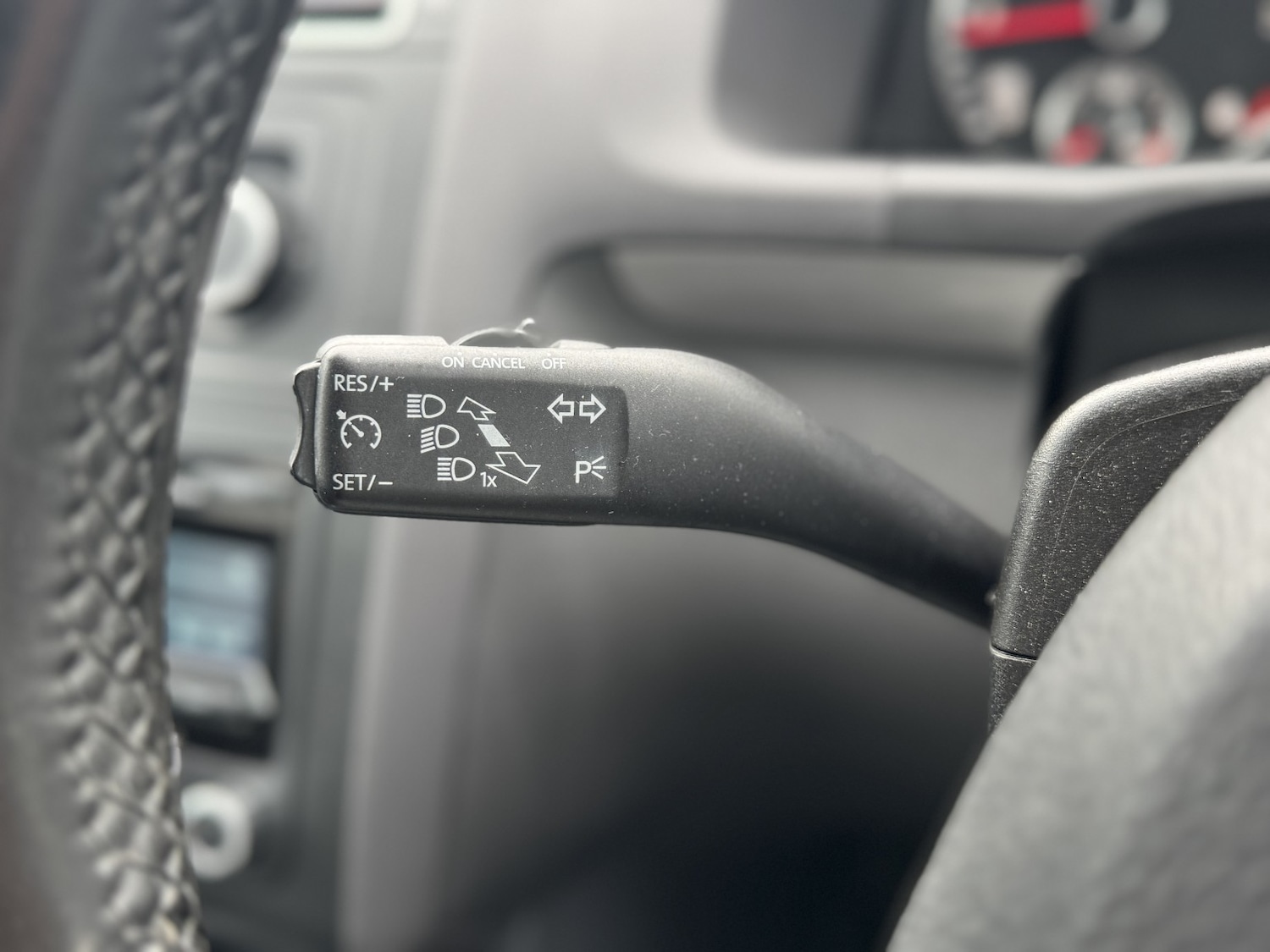 Used Volkswagen Touran 2011 for sale - 77508604: Photo 18