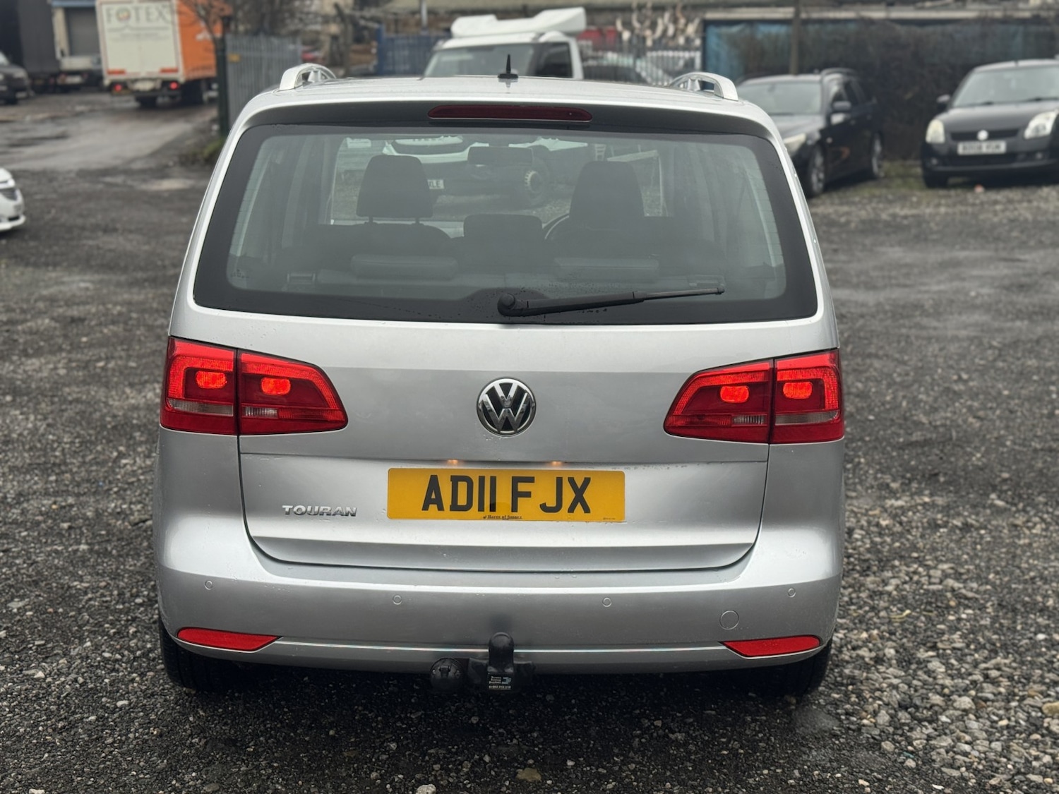 Used Volkswagen Touran 2011 for sale - 77508604: Photo 6