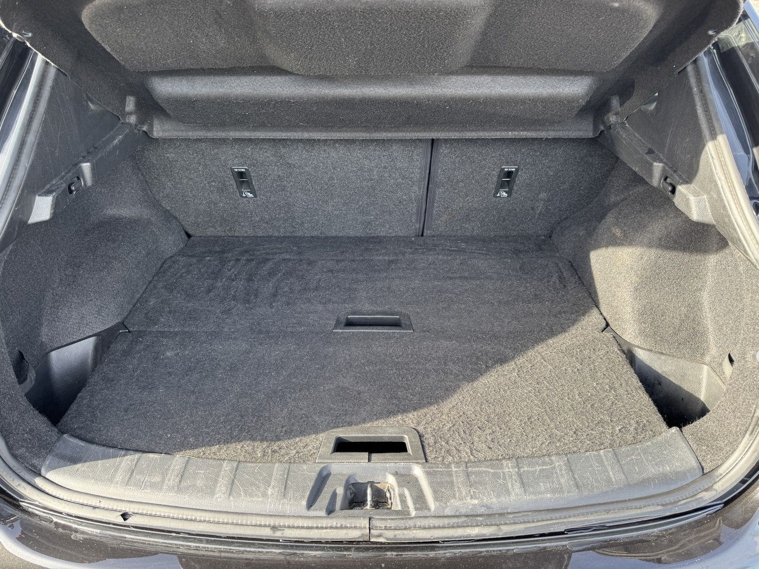 Used Nissan Qashqai 2015 for sale - 76421865: Photo 33