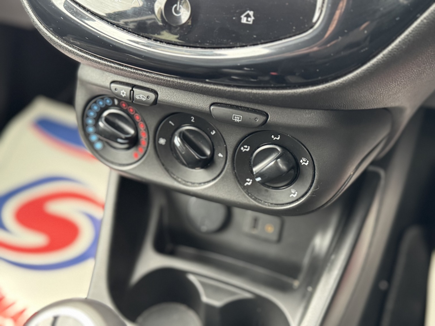 Used Vauxhall Corsa 2015 for sale - 76421882: Photo 30