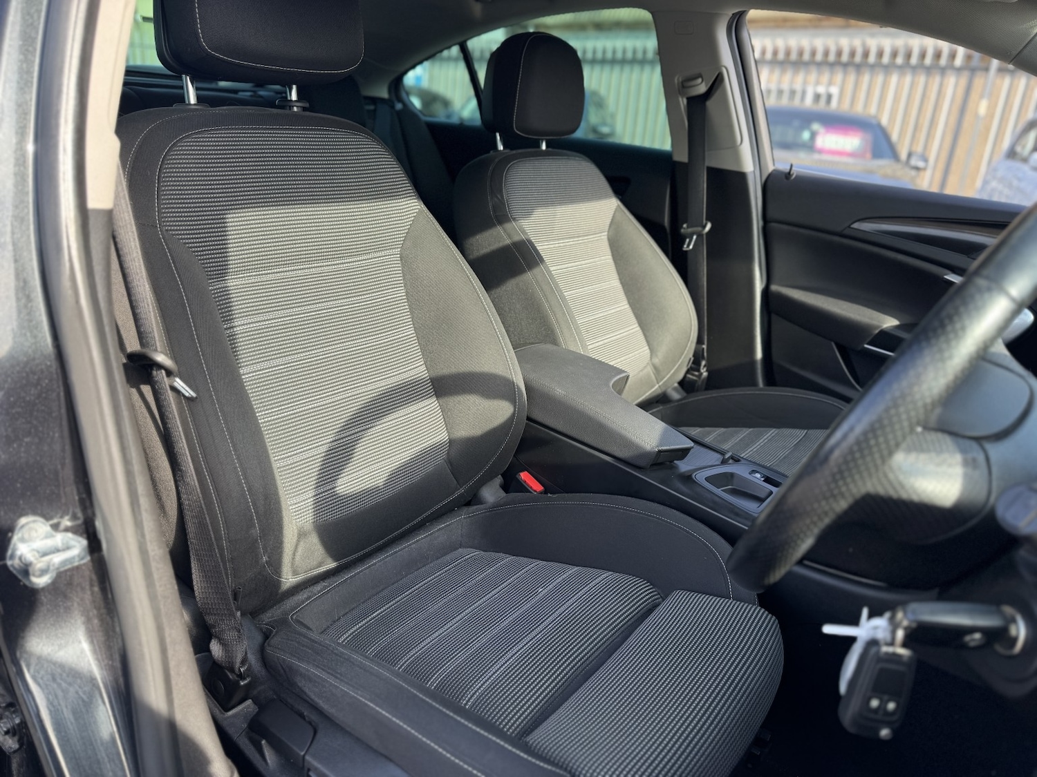 Used Vauxhall Insignia 2016 for sale - 78168864: Photo 22