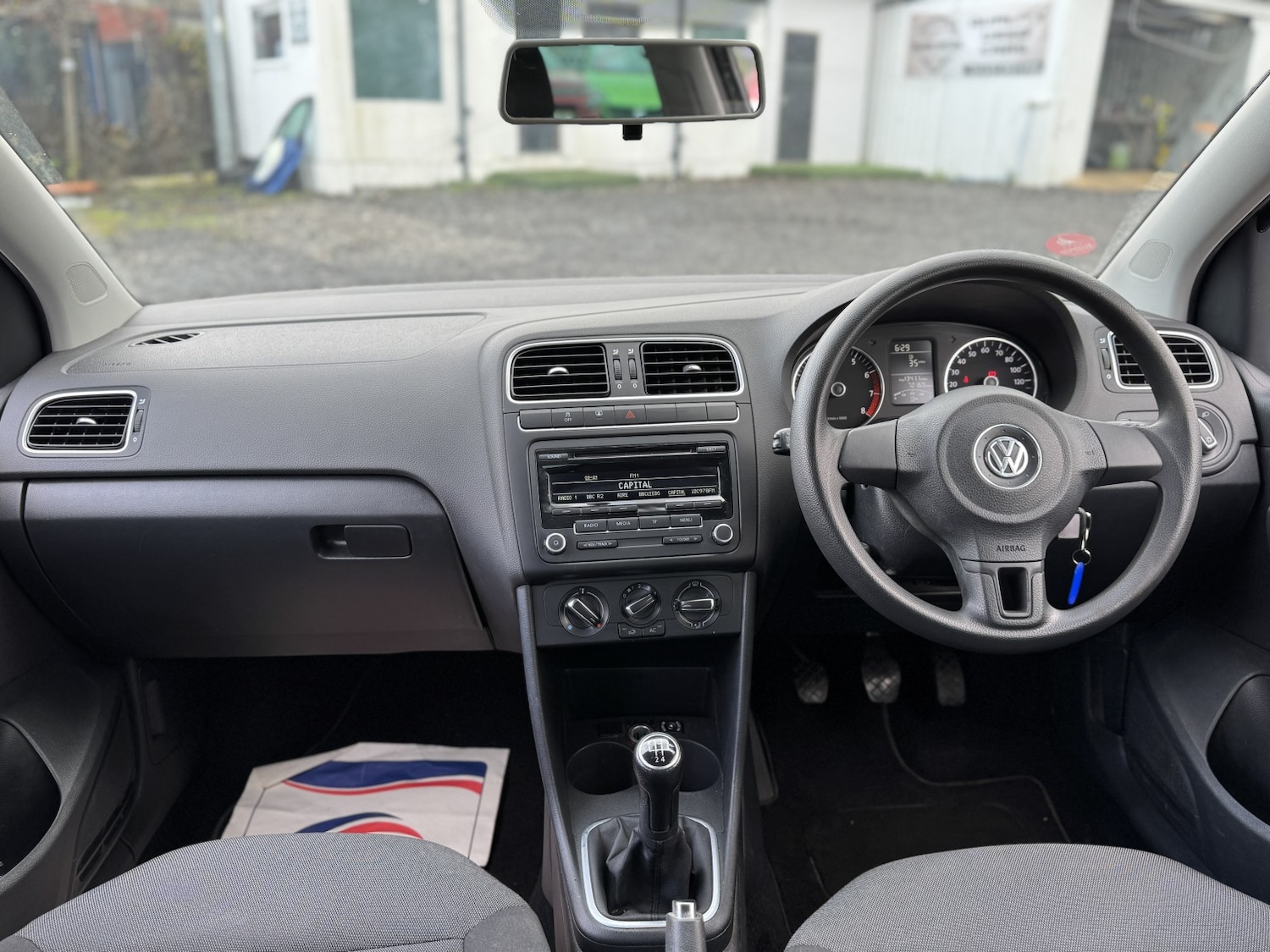 Used Volkswagen Polo 2011 for sale - 76637472: Photo 21