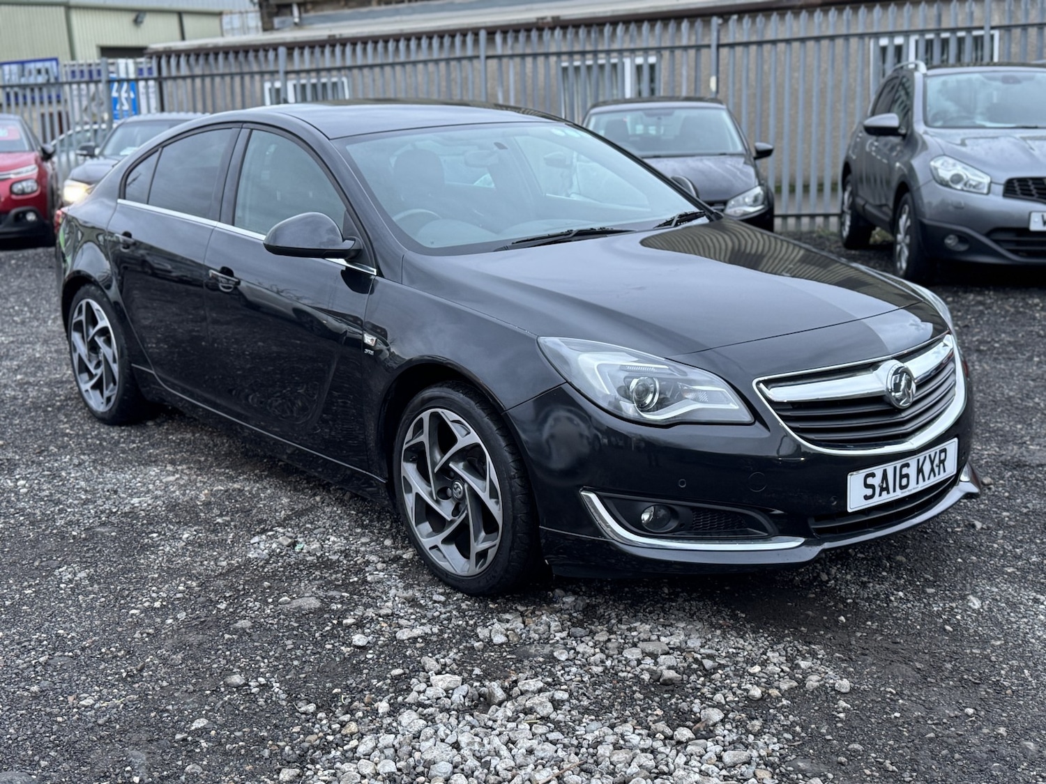 Used Vauxhall Insignia 2016 for sale - 76712859: Photo 1