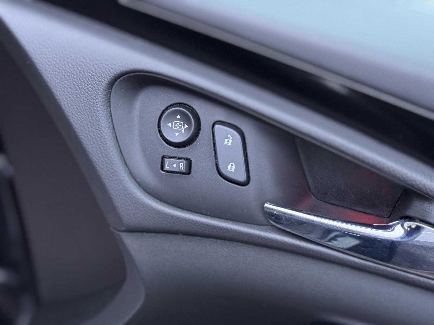 Used Vauxhall Insignia 2016 for sale - 76712859: Photo 14