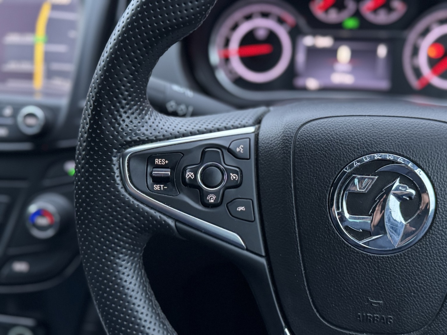 Used Vauxhall Insignia 2016 for sale - 76712859: Photo 20