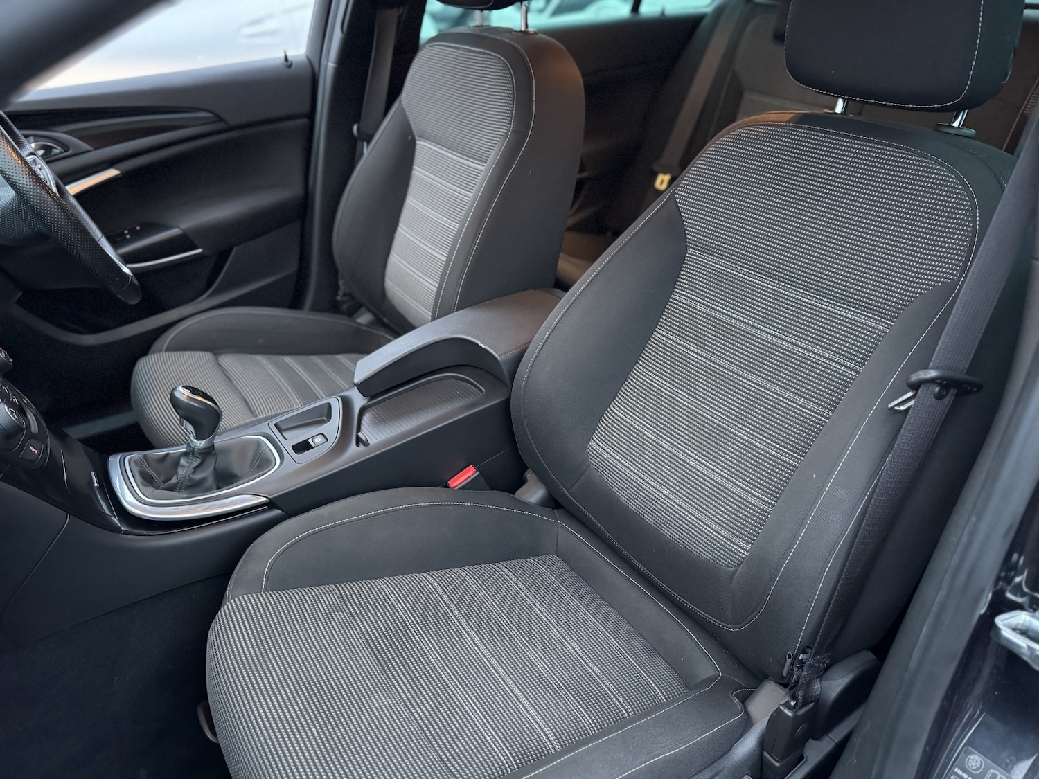 Used Vauxhall Insignia 2016 for sale - 76712859: Photo 26