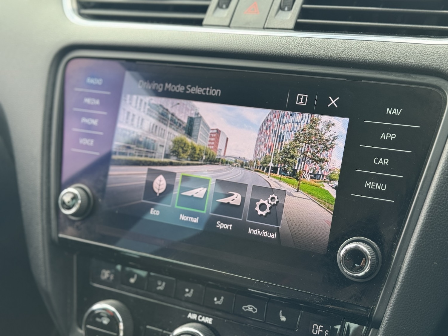 Used Skoda Octavia 2017 for sale - 77938043: Photo 24