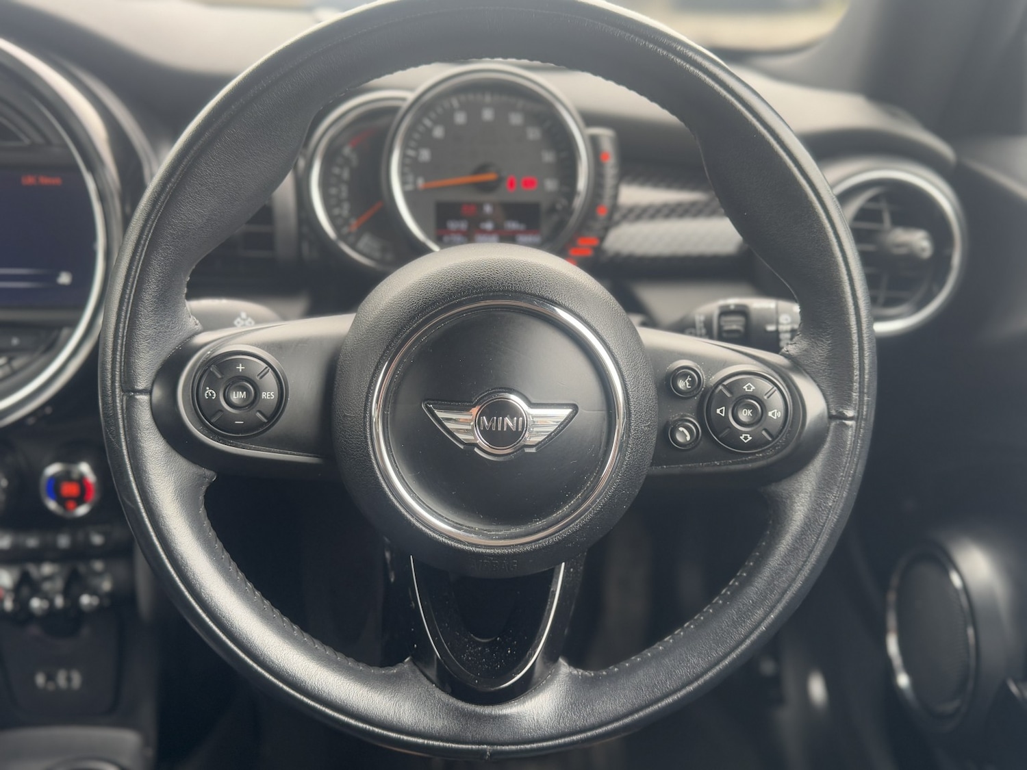 Used MINI Hatch 2016 for sale - 77906519: Photo 16