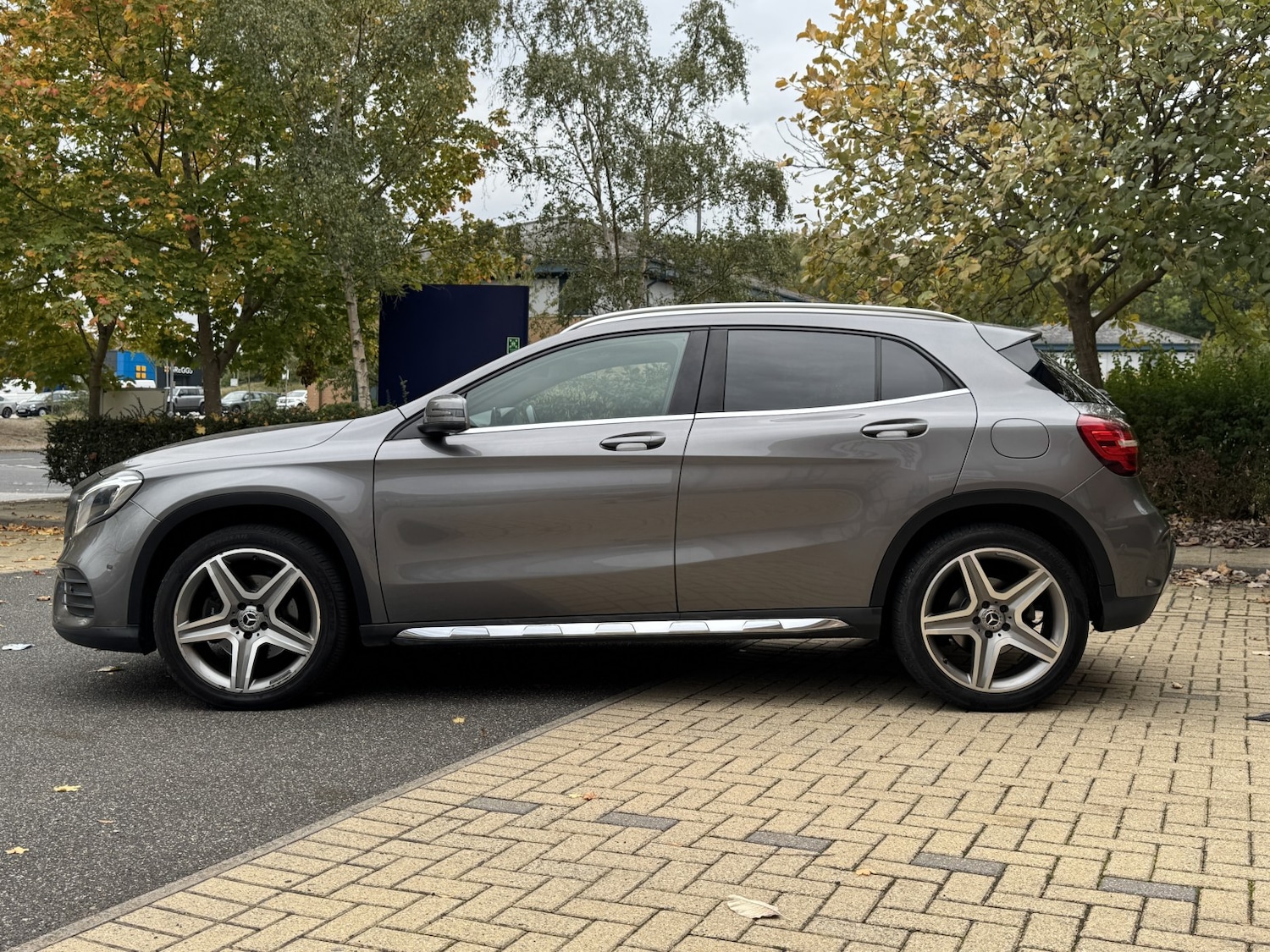 Used Mercedes-Benz GLA 2018 for sale - 76421871: Photo 2