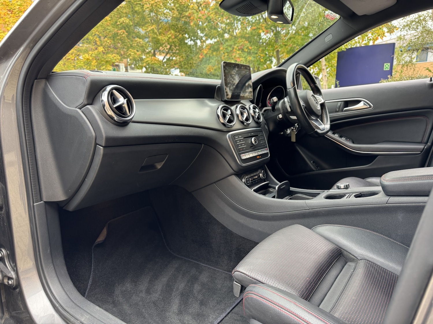 Used Mercedes-Benz GLA 2018 for sale - 76421871: Photo 27